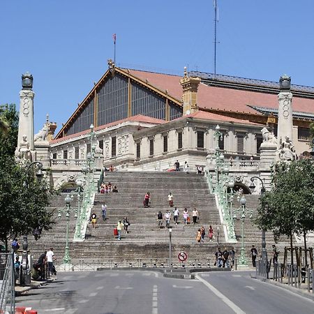 Thubaneau St Charles Canebiere Vieux Port Marseille Kültér fotó
